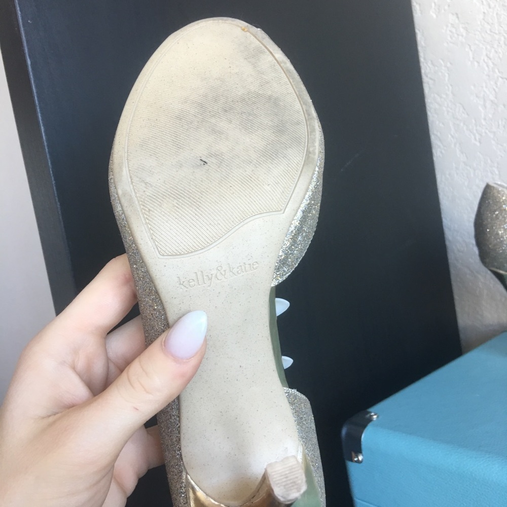 Glitter shoes 👌🏻👌🏻👌🏻 - Picture 5 of 6